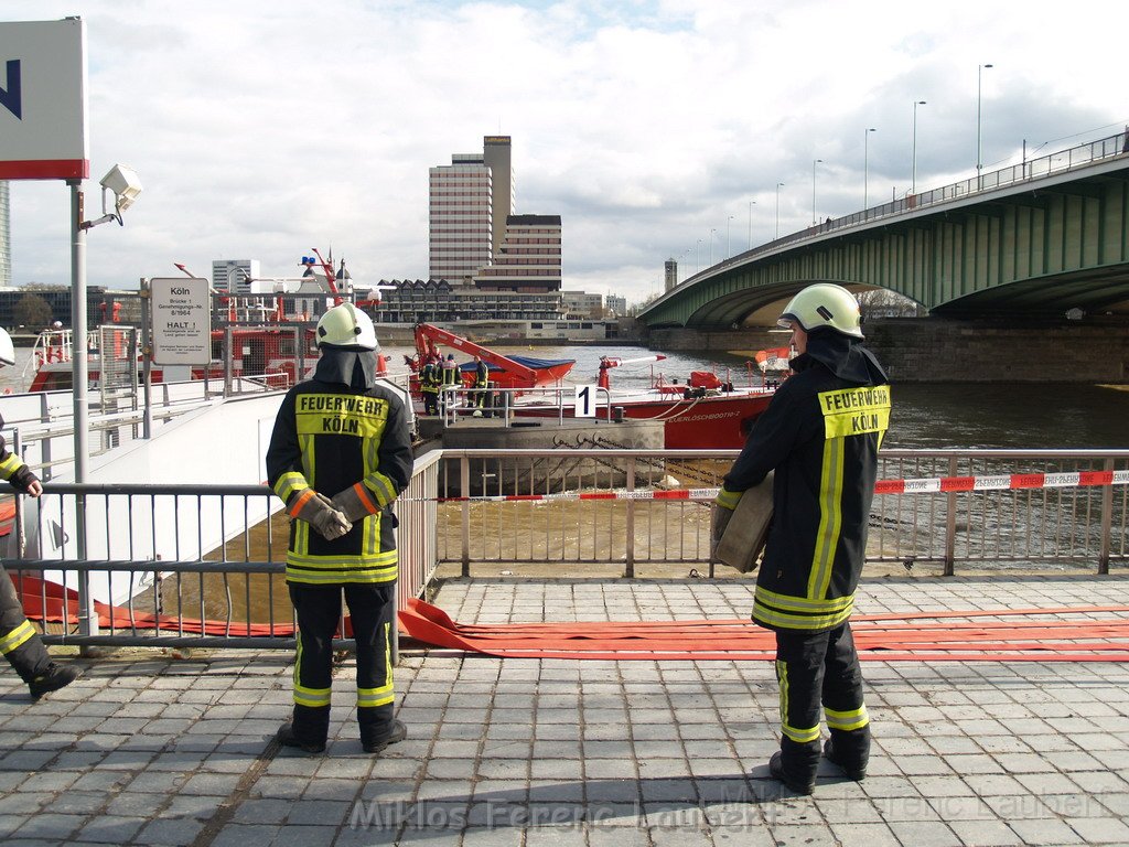 Vorbereitung Flutung U Bahn Koeln Heumarkt P168.JPG